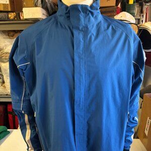 Nice mens XL Sunice Hurricane Gore-Tex golf jacket with removable sleeves
